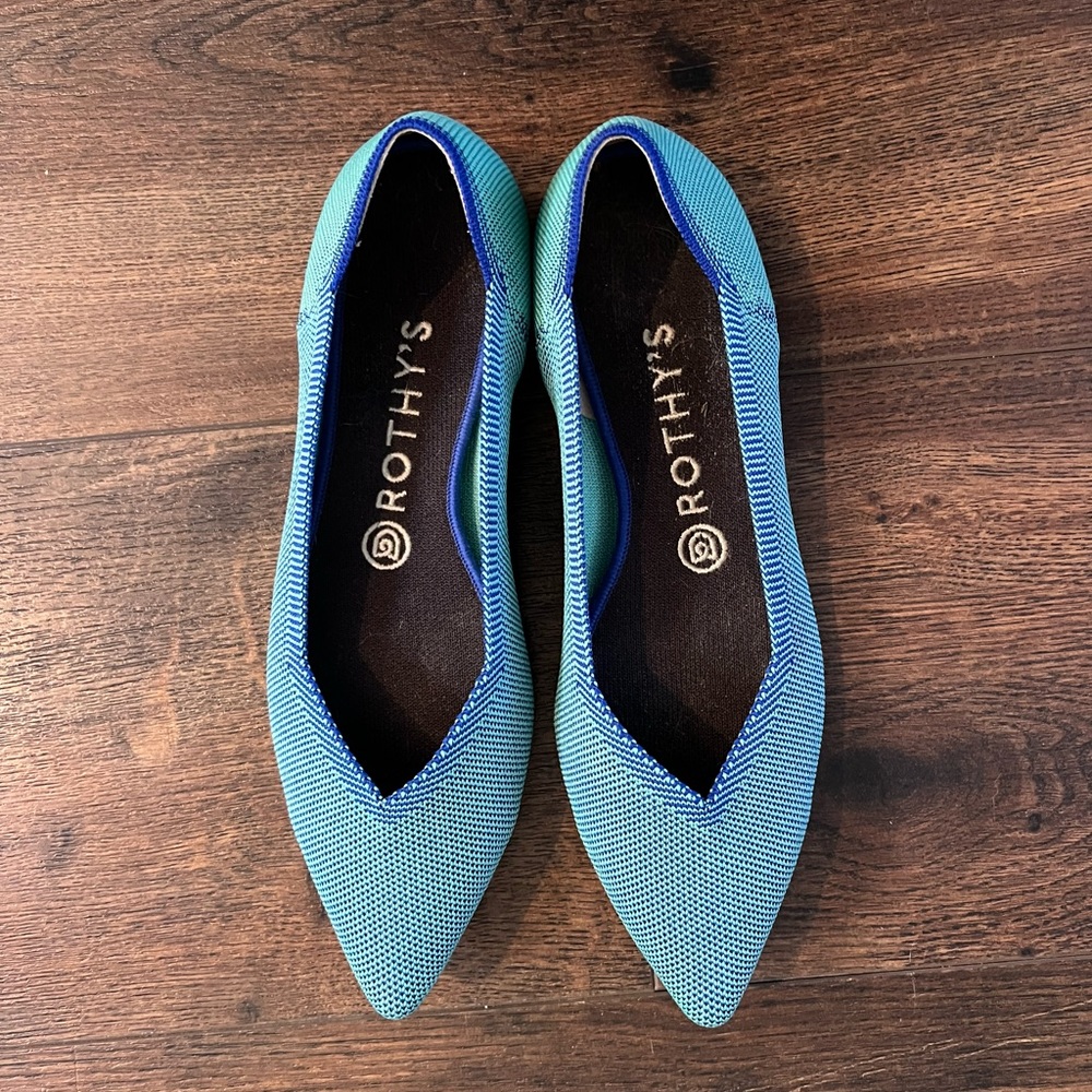 Turquoise Blue Rothy’s 8.5 Flats